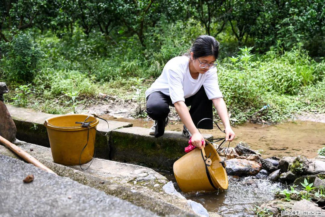 全网追的“扁担女孩”，找了一份暑假工，时薪12元 - 鄂尔多斯生活资讯 - 鄂尔多斯28生活网 erds.28life.com